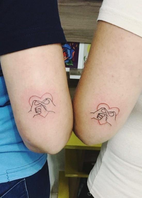 170 idées et inspirations créatives de tatouage de frères et sœurs coeur sans fin