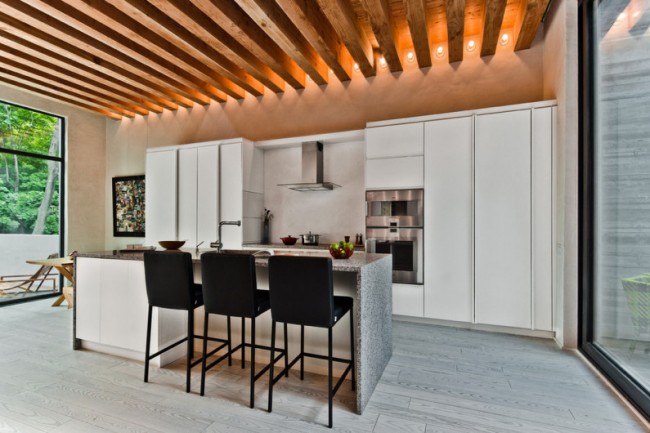 Deckenbalken in modernem Design