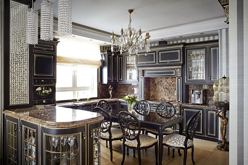 Черна кухня в класически стил - Интериорен дизайн
