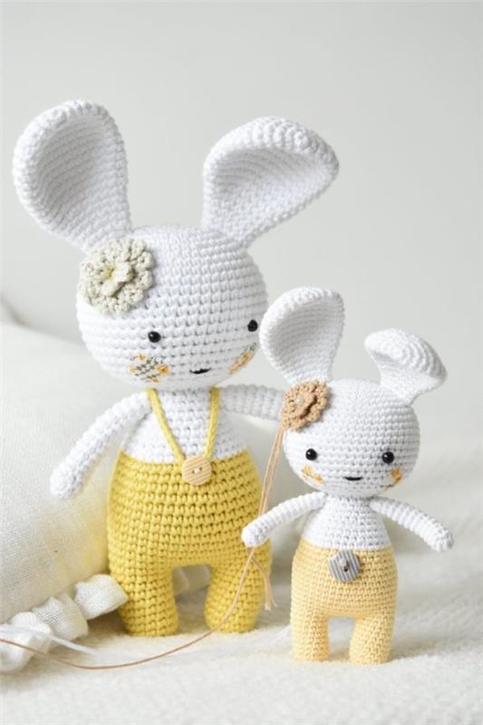 Szydełkowy króliczek Amigurumi - pomysły na Wielkanoc, aby inspirować i naśladować zajączek wielkanocny śliczny mały duży