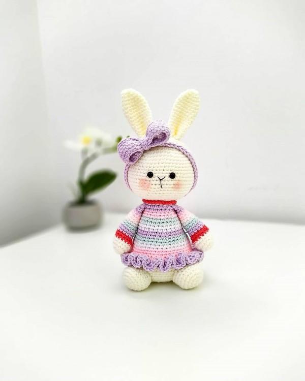 Szydełkowy króliczek Amigurumi - pomysły na Wielkanoc, aby inspirować i naśladować wielkanocny króliczek wie słodko