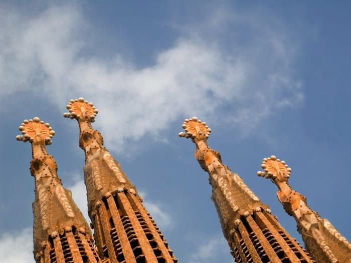 Antoni Gaudi Sagrada Familia gwiazdy