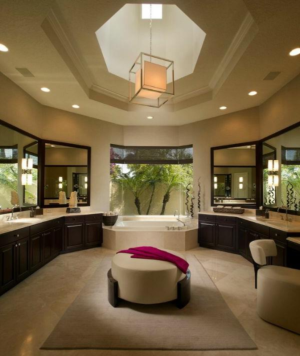 Wnętrze łazienki ze stylowym stołkiem z teksturami wokół stołu