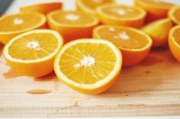 Liste des aliments riches en fibres Mangez des oranges