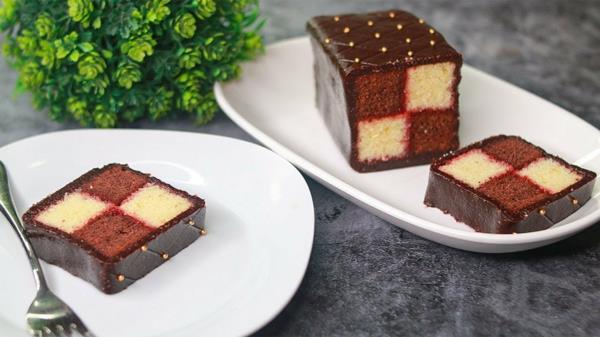 Préparation des gâteaux Battenberg - différentes variantes