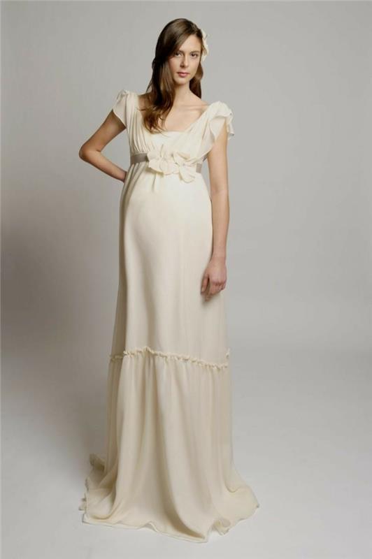 Robe de mariée ajustée pour femme enceinte