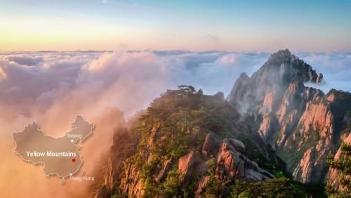 Chiny odwiedzają zapierające dech w piersiach Żółte Góry