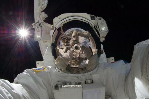 Fajne selfie zdjęcia z siebie wyjątkowo kosmonautą