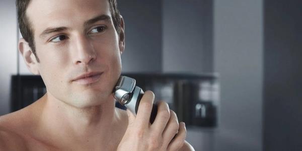Najlepsza elektryczna maszynka do golenia – na co zwrócić uwagę przed zakupem maszynki do golenia z folią do skóry wrażliwej