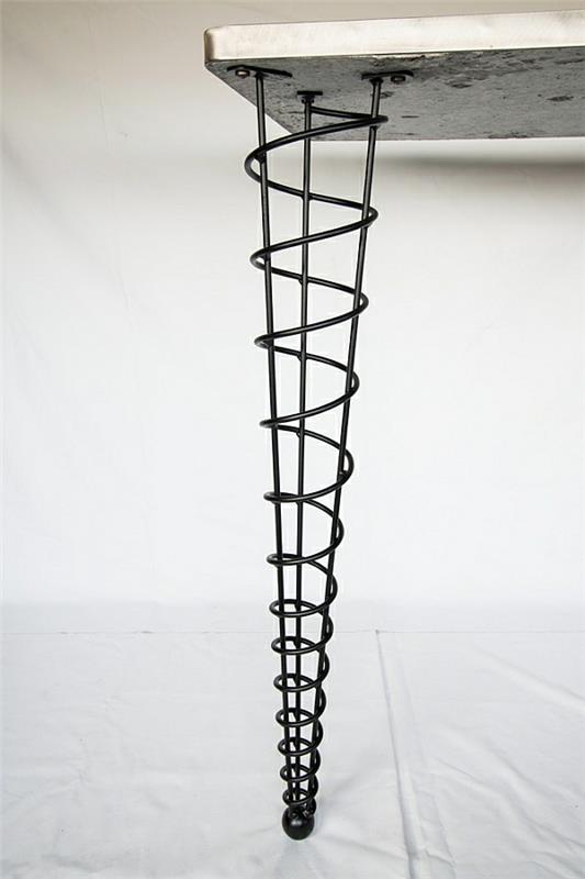 Pieds de table design en spirale très modernes