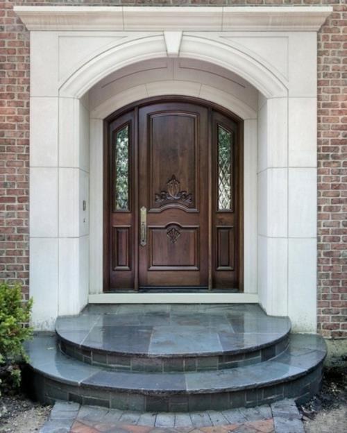 Drewniane drzwi odnawiają drzwi wejściowe rzeźbione ornamenty podłogowe