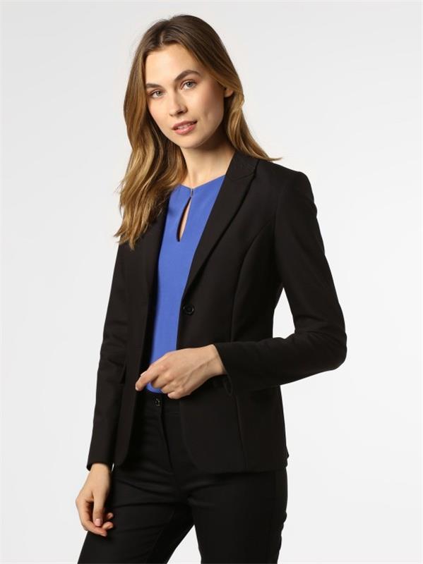 Des blazers élégants et fantaisie pour femme - c'est ce qui compte ! costume noir avec chemise bleue look office