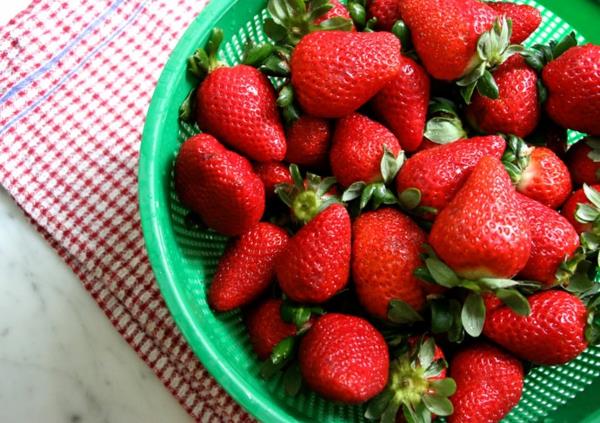 Faites votre propre recette de confiture de fraises Rincez les fraises
