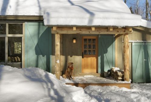 Chalet à acheter façade porte neige