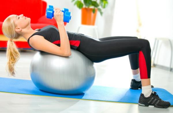 Équipement de gymnastique et d'exercice au ballon à domicile