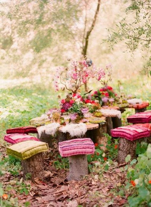 Vos décorations de jardin et vos accessoires de jardin coussin de tabouret coloré
