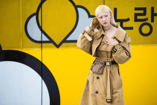 Fond jaune - street style - street fashion