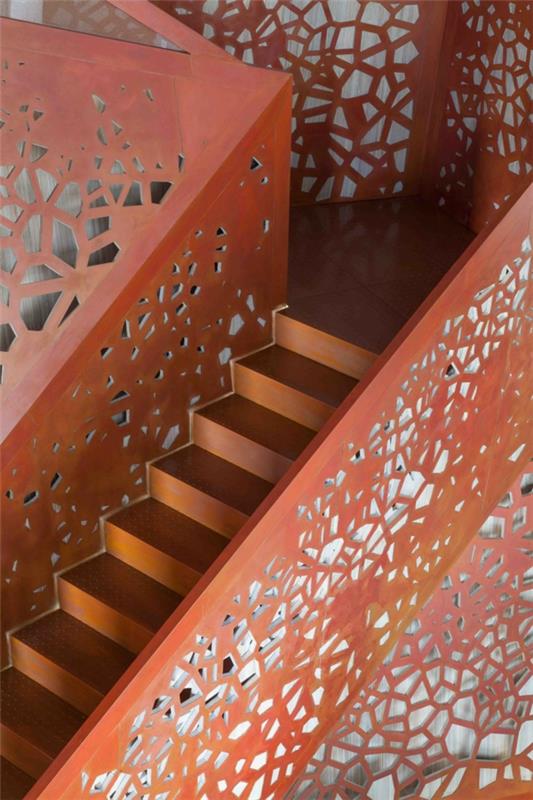 marches d'escalier design perforé rouge perforé