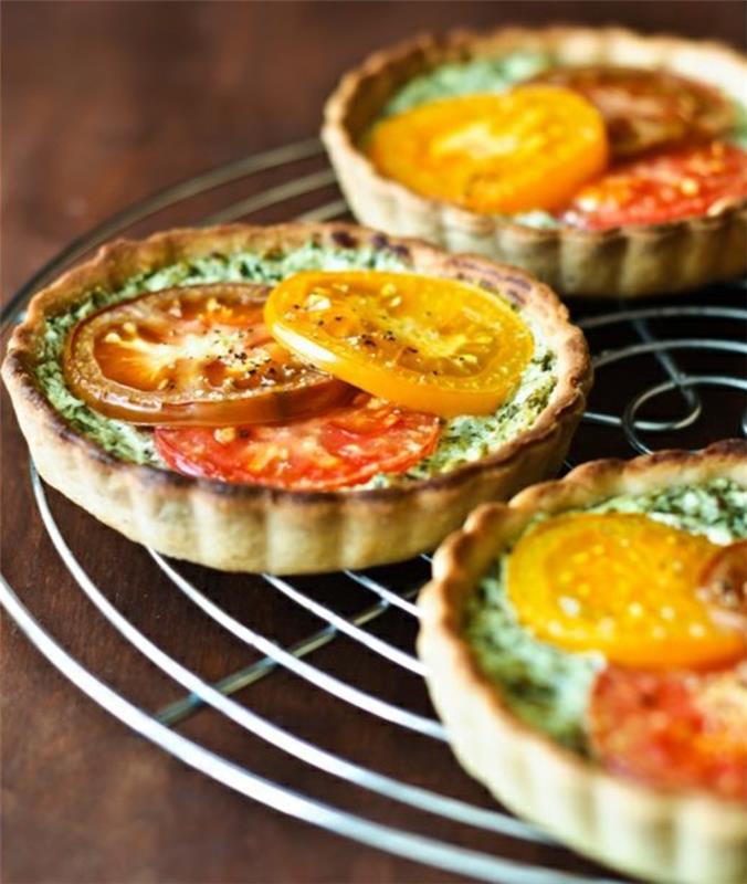 Recette de quiche aux légumes Mini quiche aux épinards et aux tomates