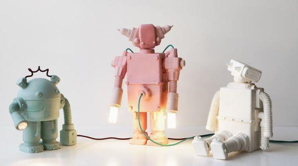 Wspaniały festiwal projektantów ceramicznych robotów greckich