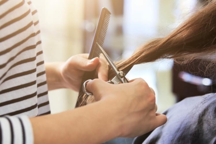czesanie loków salon fryzjerski