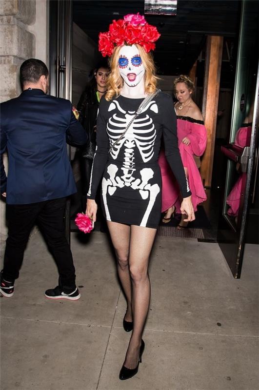 Kostiumy na Halloween Heather Graham 2017