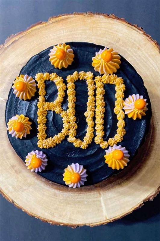 Ciasto na Halloween - wspaniałe kwiaty