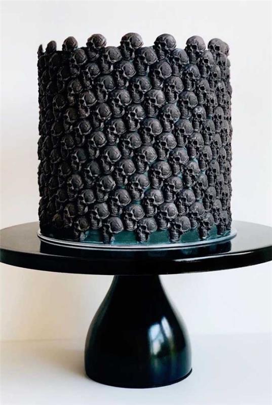 Ciasto na Halloween - cudowne ciasto tylko czarne