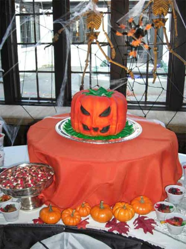 ciasta dyniowe pomysły na przyjęcie halloweenowe ciasta zło