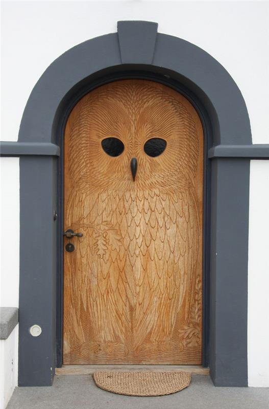 Drzwi wejściowe drewniane motyw sowy nowoczesne drzwi wejściowe pomysły na majsterkowanie