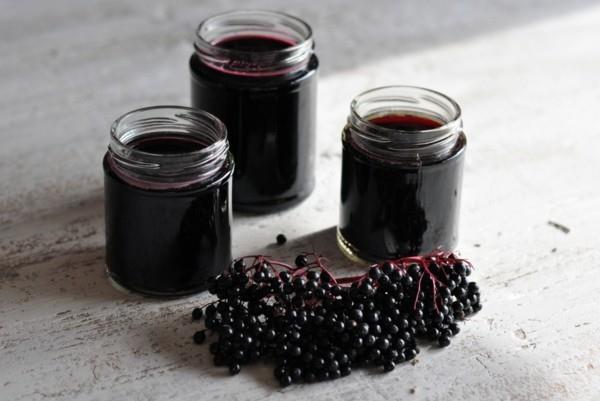 Recette de jus de baies de sureau au sirop de sureau