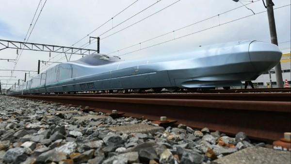 Le Japon teste l'Alfa-X, le train à grande vitesse le plus rapide du monde le train le plus rapide du monde