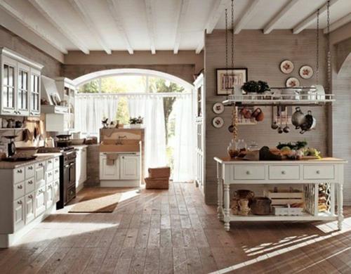 Buffet de parquet en bois de style campagnard de cuisine