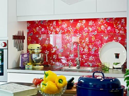 Zainstaluj tylną ścianę kuchni czerwony błyszczący kolorowy wzór kwiatowy