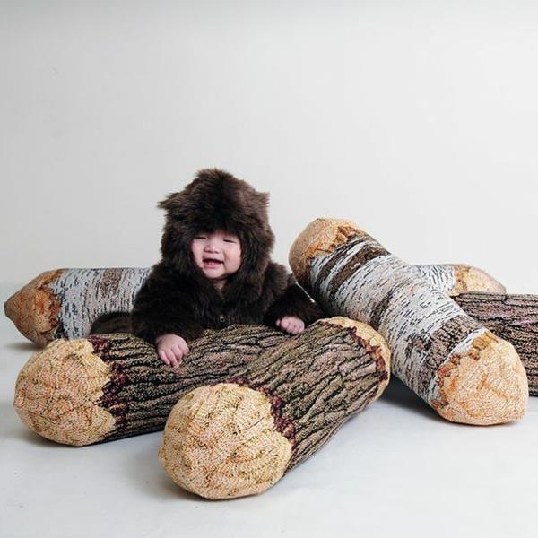 Coussins créatifs et oreillers en bois d'ours