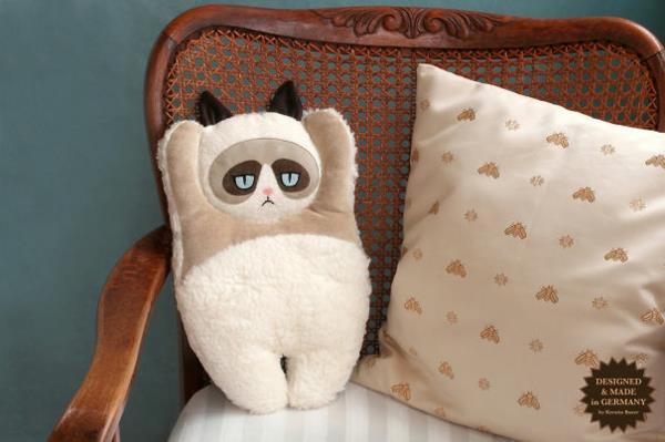 Décoration créative textiles de maison doux et oreillers chat clumpy