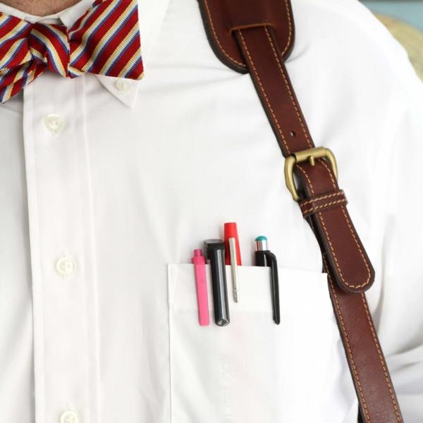 Stylo à bille détachant chemise blanche poche stylo à bille