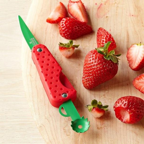 Gadgets de cuisine et ustensiles de cuisine fraise
