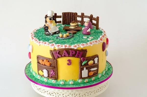 Ciasto Mascha i niedźwiedź motyw ciasta tort urodzinowy dla dzieci Ciasto dla dzieci Mascha