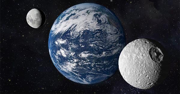 Mini księżyc drugi księżyc okrąża ziemię 2020 CD3 niebieska planeta dwa księżyce przez krótki czas