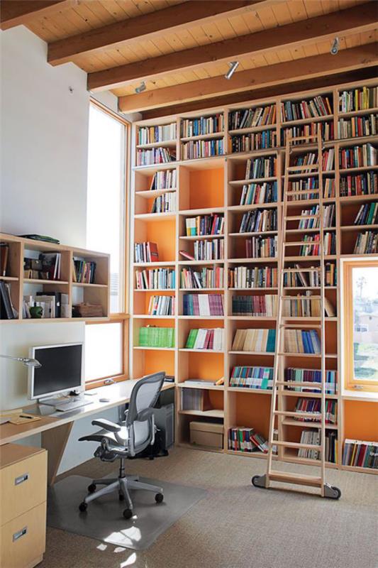 Maison moderne bibliothèque bureau à domicile atmosphère créative beaucoup de lumière