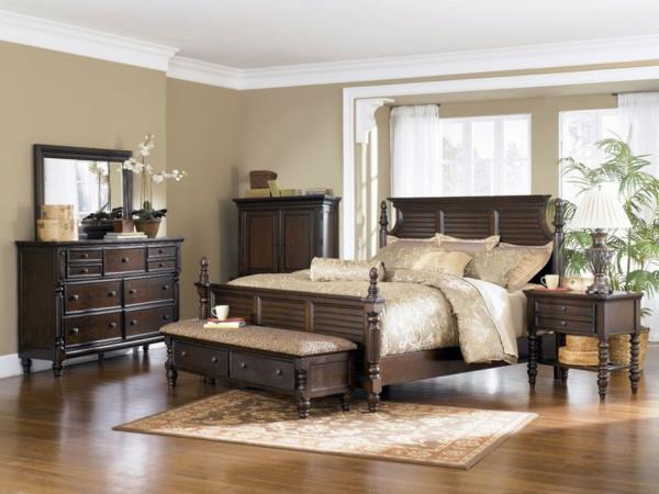 Faire des chambres multifonctionnelles des meubles en bois marron massif