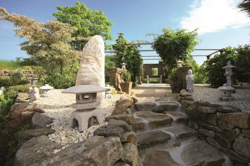 Construire des fontaines en pierre naturelle fontaines de jardin en pierre naturelle