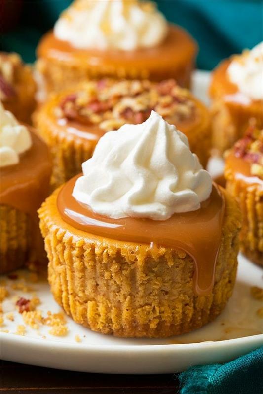 Recette de gâteau au fromage à la citrouille sans cuisson Dessert d'Halloween sans cuisson