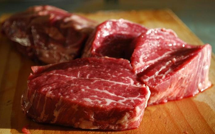 Acides gras oméga 3 pour manger sainement de la viande