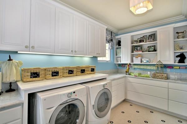 Garder votre maison bien rangée buanderie machines à laver meubles blancs