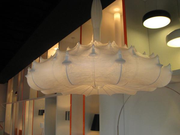 Wystawa oryginalnych projektów lamp wiszących