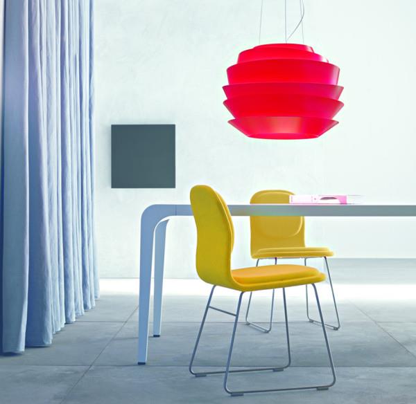 Oryginalne wzory lamp wiszących w jadalni żółte krzesła do jadalni