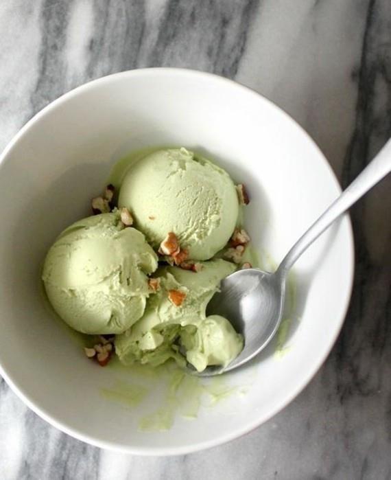 Recette de yaourt glacé au yaourt glacé à la pistache sans sorbetière