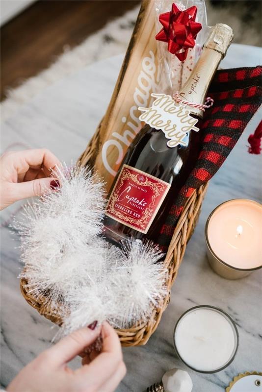 Panier cadeau de Noël vin et autres inspirations